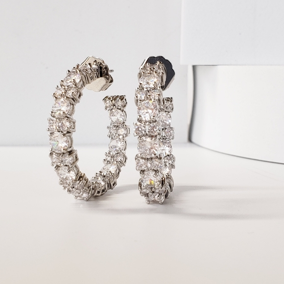 Kenneth Jay Lane Inside Out Statement Hoop Earrings - Picture 12 of 17